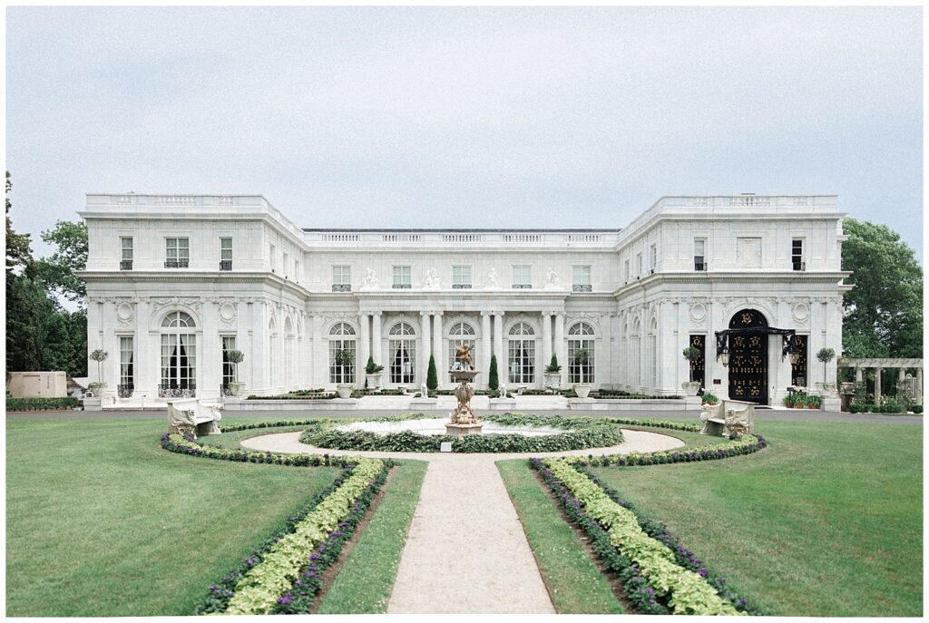 Rosecliff Mansion wedding in Newport, Rhode Island.