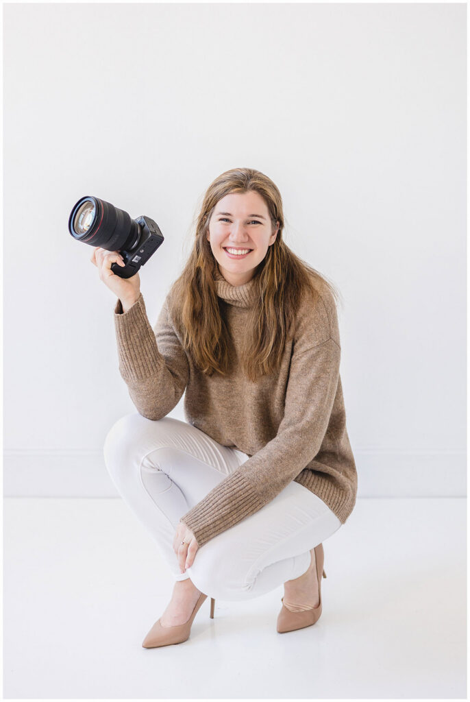 Erin Dubay, lead wedding photographer of Dubay Photography, serves elegant couples in Boston, Cape Cod, and Newport.